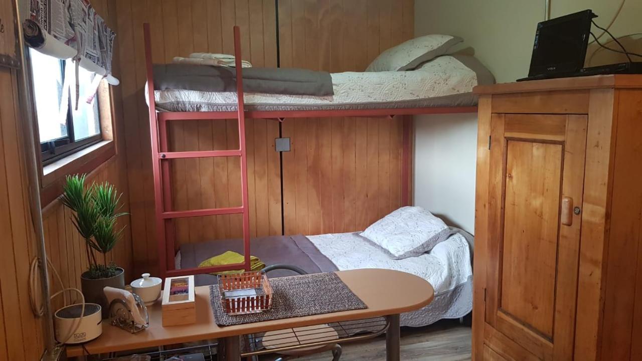 Cabana El Buho - Esmeralda Puerto Natales Bagian luar foto